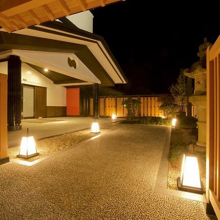 Takamiya Ryokan Beni Tozawa Exteriör bild