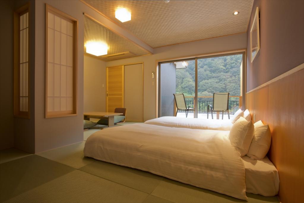 Takamiya Ryokan Beni Tozawa Rum bild