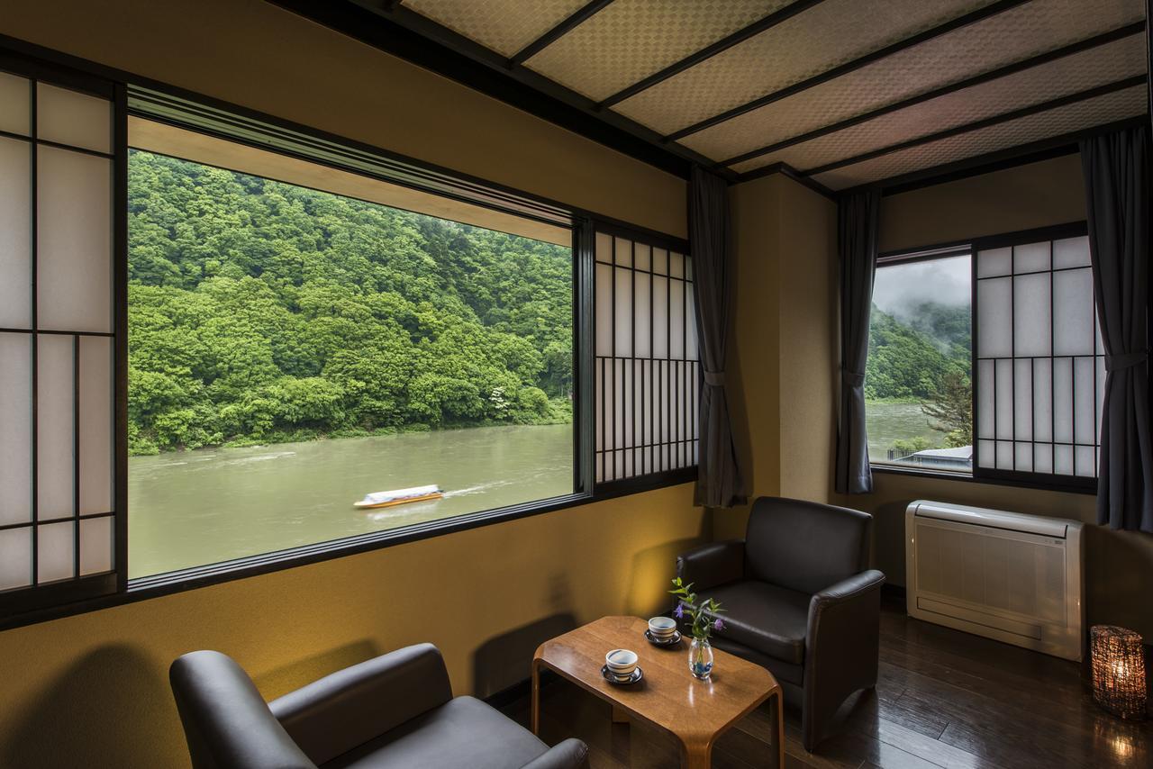 Takamiya Ryokan Beni Tozawa Exteriör bild