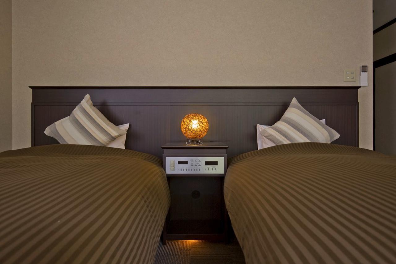Takamiya Ryokan Beni Tozawa Exteriör bild